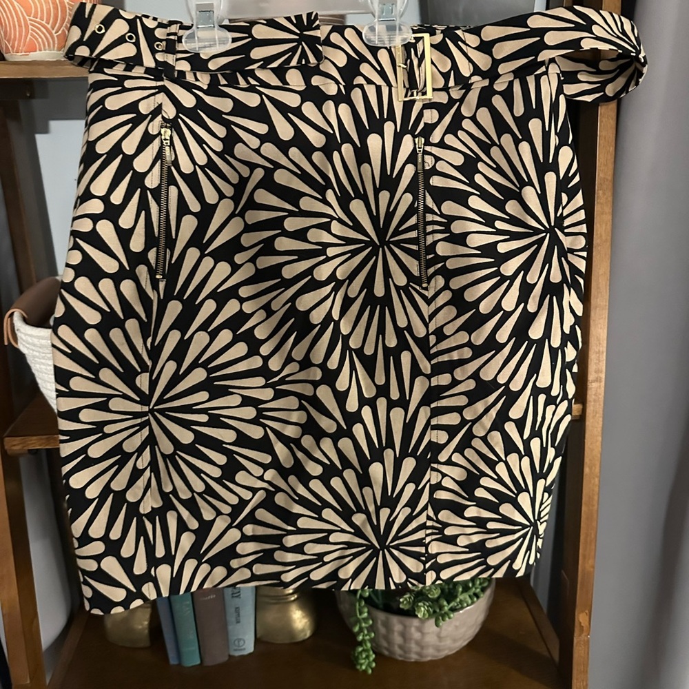 Talbots Black and Cream Floral Mini Skirt